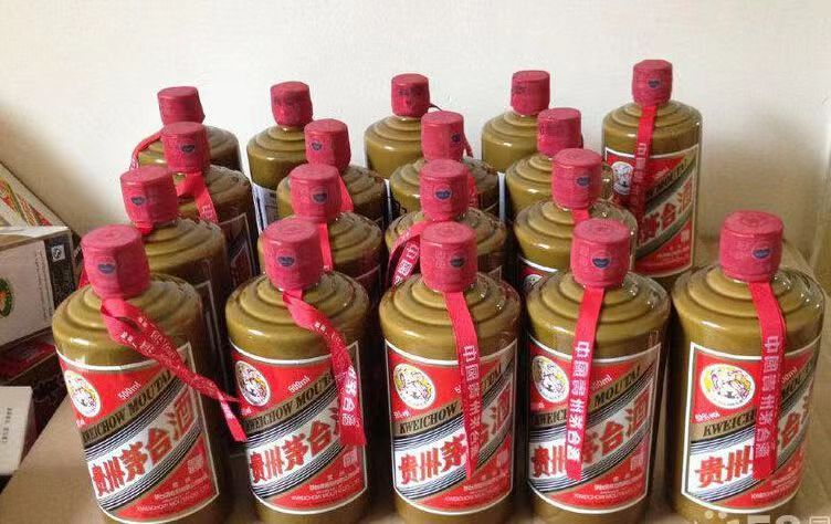 上高名酒回收
